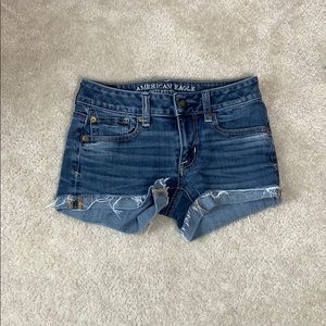 American Eagle • jean shorts